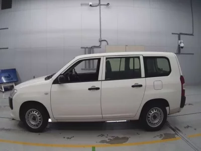 Toyota SUCCEED