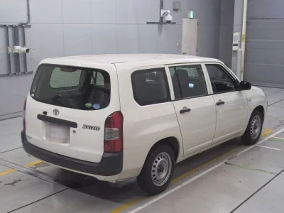 Toyota SUCCEED