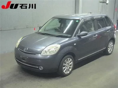 Mazda VERISA