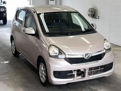 Daihatsu MIRA E S