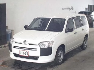 Toyota SUCCEED