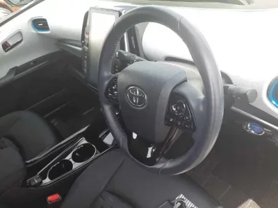 Toyota PRIUS PHV