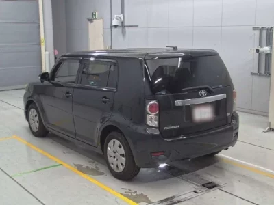 Toyota COROLLA RUMION