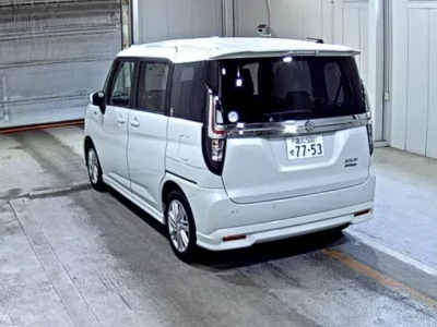 Suzuki SOLIO