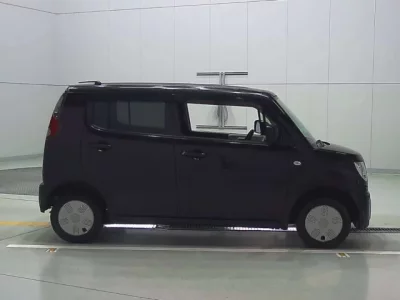 Suzuki MRWAGON