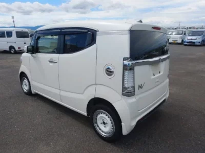 Honda N BOX SLASH