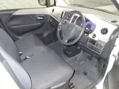 Mazda FLAIR