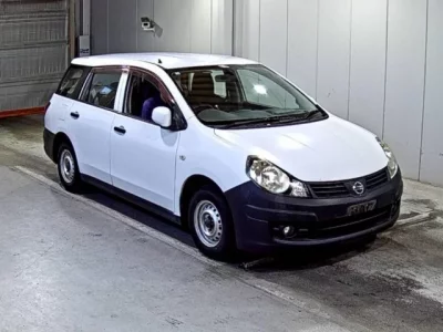 Nissan AD