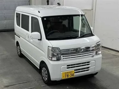 Nissan CLIPPER VAN