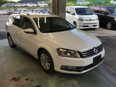 Volkswagen PASSAT VARIANT