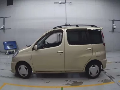 Toyota FUNCARGO