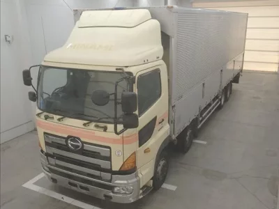 Hino TRUCK