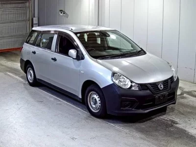 Nissan AD