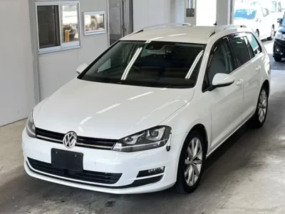 Volkswagen GOLF VARIANT