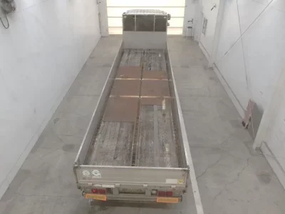 Hino TRUCK