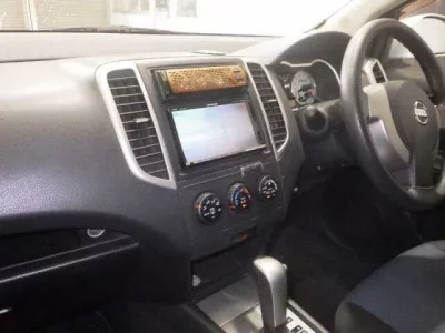 Nissan WINGROAD