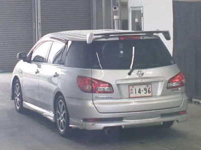 Nissan WINGROAD