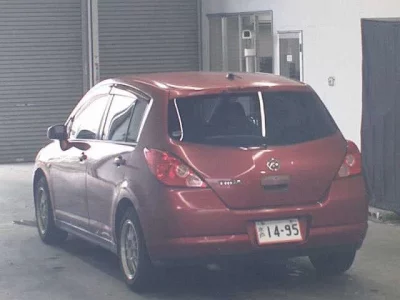 Nissan TIIDA