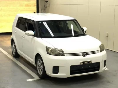 Toyota COROLLA RUMION