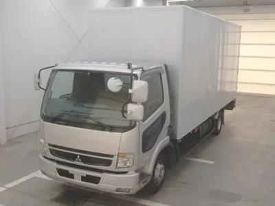 Mitsubishi FUSO FIGHTER