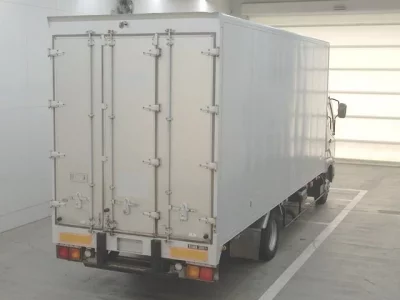 Mitsubishi FUSO FIGHTER