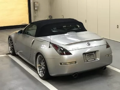 Nissan FAIRLADYZ