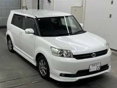 Toyota COROLLA RUMION
