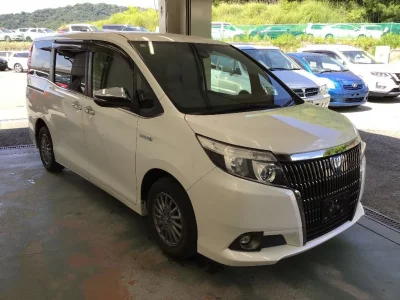 Toyota ESQUIRE