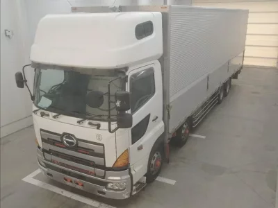 Hino TRUCK