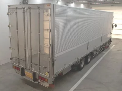 Hino TRUCK