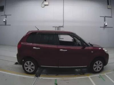 Mazda VERISA