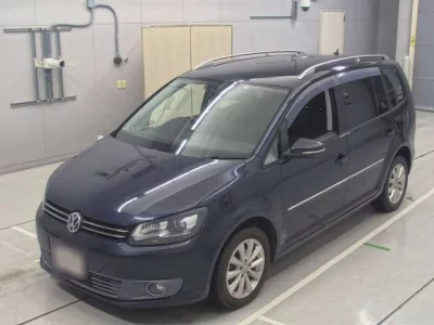 Volkswagen GOLF TOURAN
