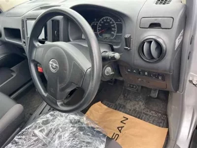 Nissan AD