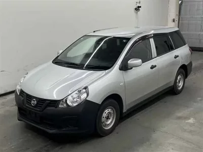 Nissan AD