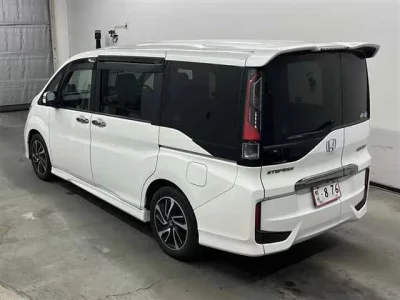Honda STEP WAGON