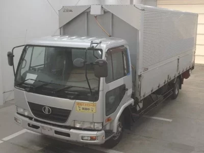 Nissan CONDOR