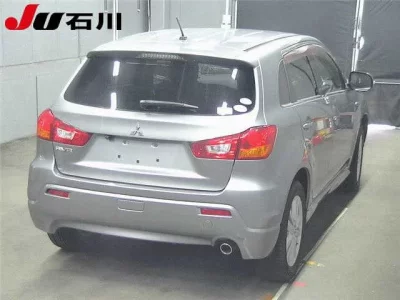 Mitsubishi RVR