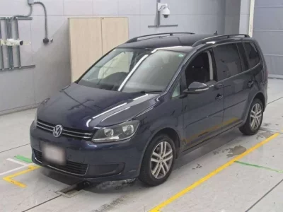 Volkswagen GOLF TOURAN