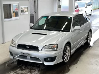 Subaru LEGACY B4