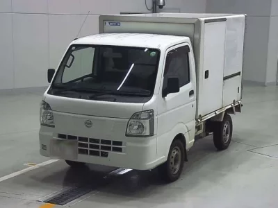 Nissan CLIPPER TRUCK