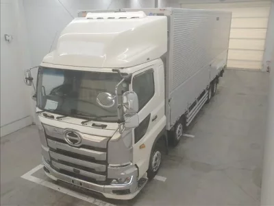 Hino TRUCK