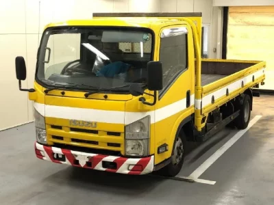 Isuzu ELF