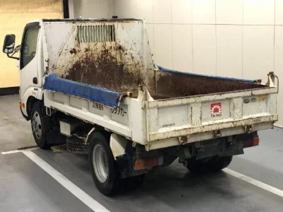 Hino DUTRO