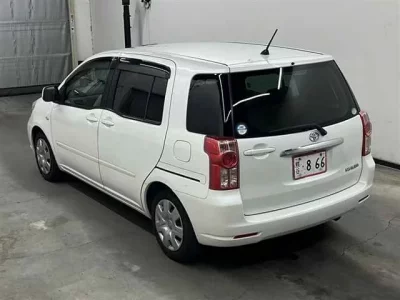 Toyota RAUM