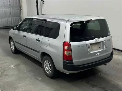 Toyota SUCCEED