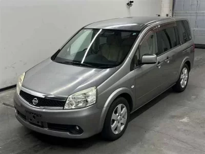 Nissan LAFESTA