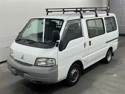 Mitsubishi DELICA