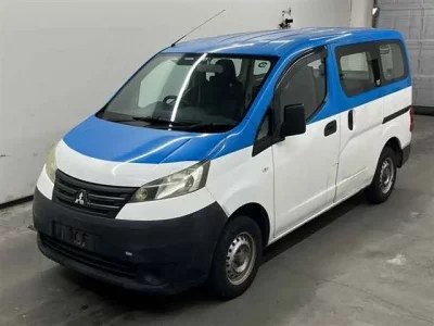 Mitsubishi DELICA