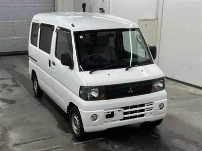 Mitsubishi MINICAB VAN