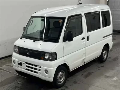 Mitsubishi MINICAB VAN